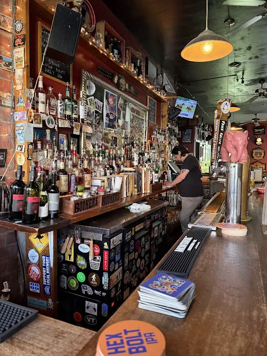 Fourth Avenue Pub Picture 4