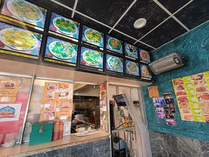 No pork halal kitchen Picture 4