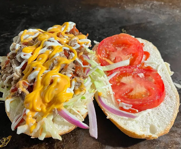 El Carajo Mix Burger Picture 4