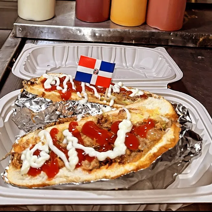El Carajo Mix Burger Picture 10