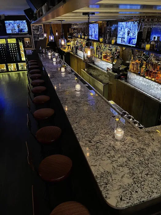 Liffy II Bar Picture 6