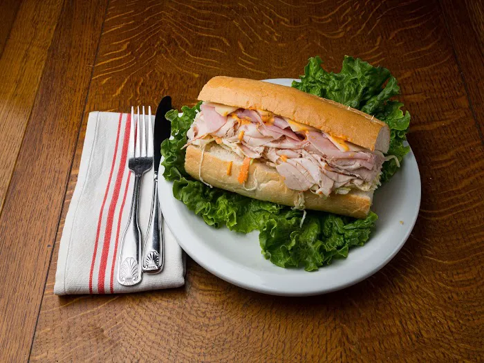 Adanis Broadway Deli & Grill Picture 10