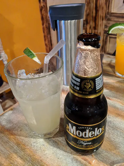 Guacamole Taqueria Picture 3