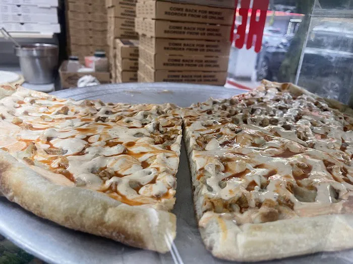 Tetaj Brothers Pizzeria Picture 5