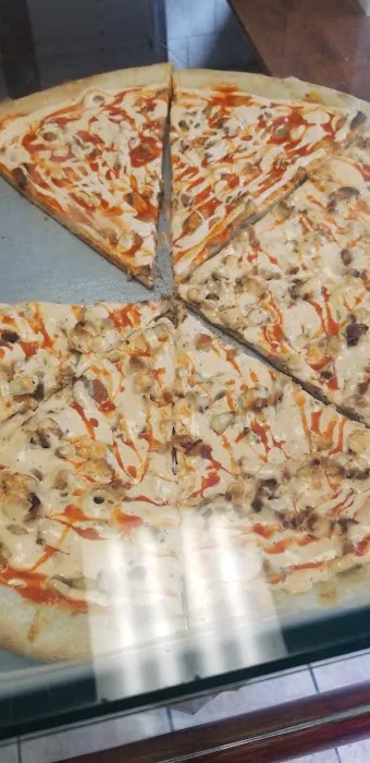 Tetaj Brothers Pizzeria Picture 1