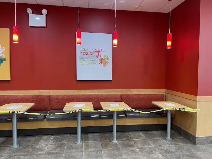 Popeyes Louisiana Kitchen Picture 1