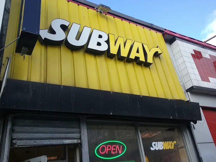 Subway Picture 3