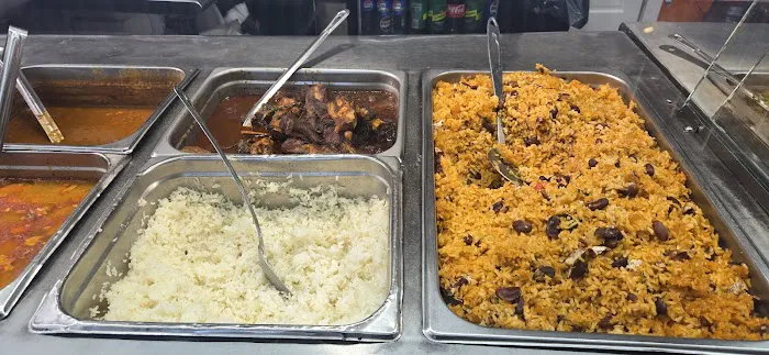 EQUIS Pica Pollo (Morris ave) Picture 1