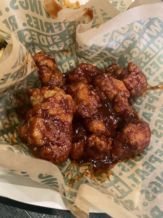 Wingstop Picture 2
