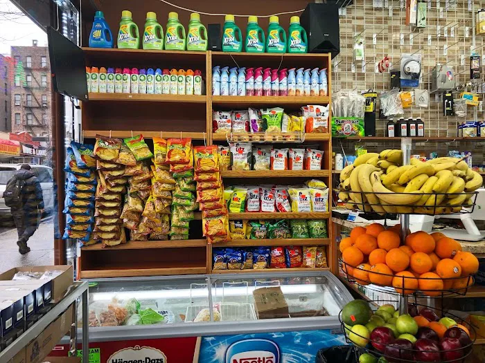 Makilito Super Deli Picture 6