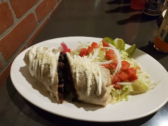 El Azteca Restaurant Picture 7