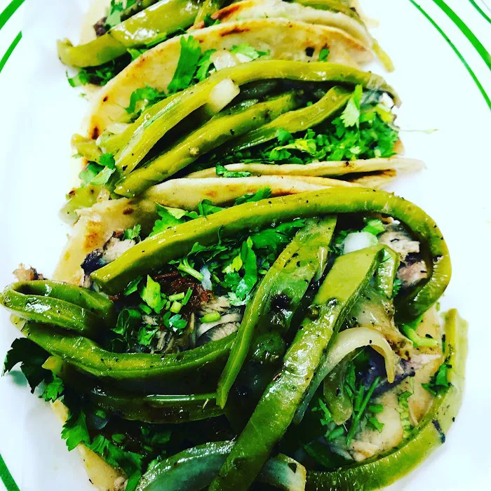 Tacos El Chavo Picture 7