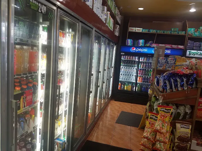 Habibi Deli & Grocery Picture 5