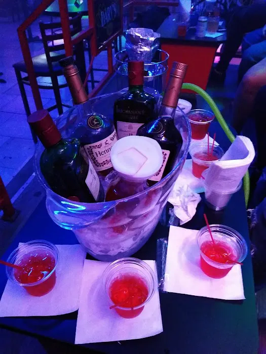 Dary's Bar Restaurant Picture 3
