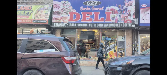 Garden Gourmet Deli Picture 2