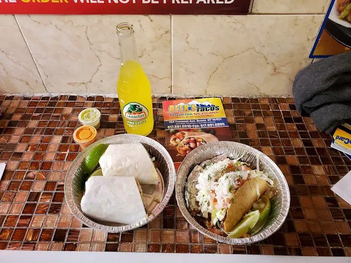 Alex's Tacos Picture 4