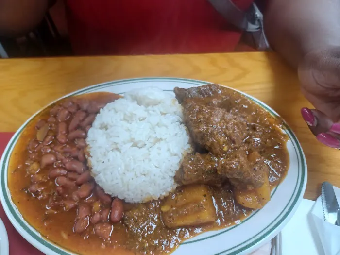 JJ Restaurant & Cuchifritos Picture 7