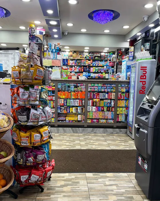 The Alamo delicatessen Picture 7