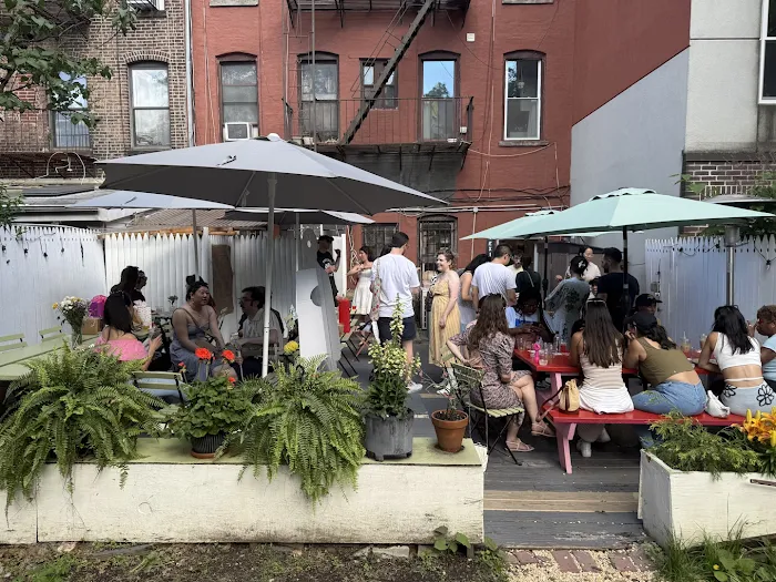 Polly’s Cafe Picture 7