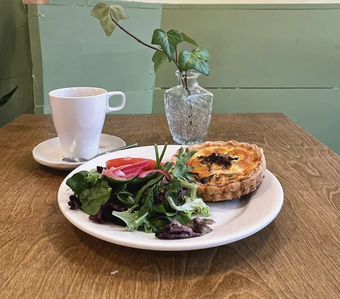 Polly’s Cafe Picture 10