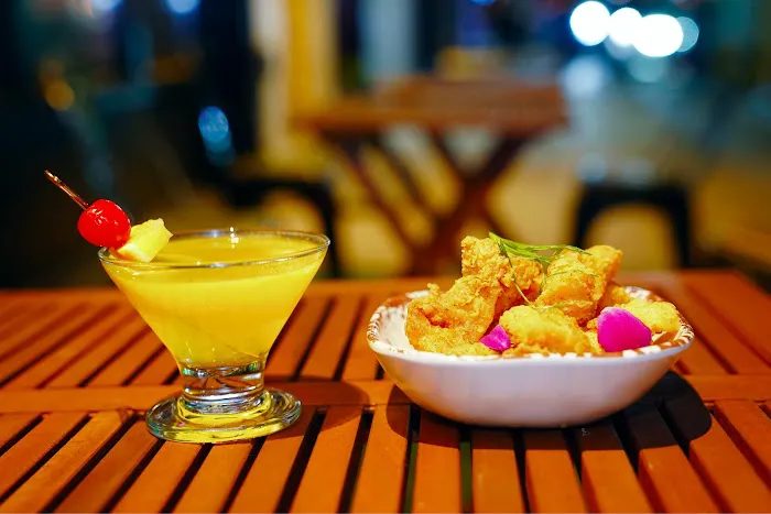 Savvy Bistro and Bar Picture 10