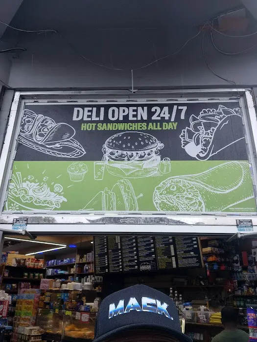 Classic Deli Picture 5