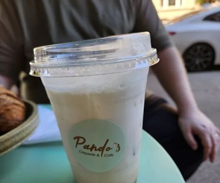 Pando’s Creperie & Cafe