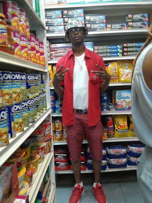 Family Grocery Picture 2