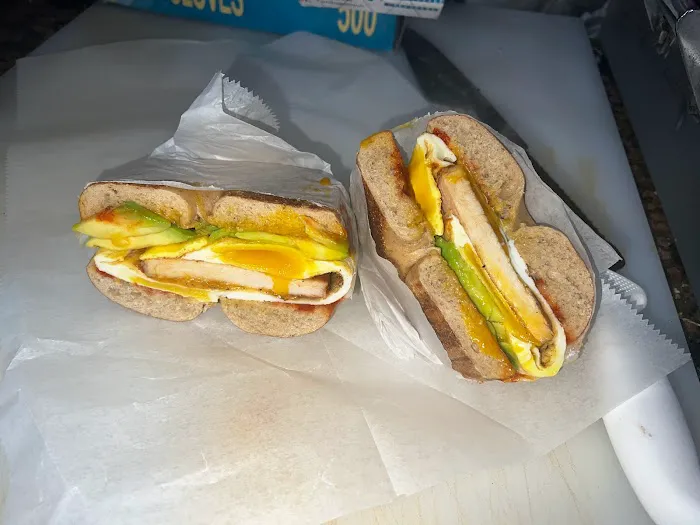 Thunder Deli & Grill Picture 1