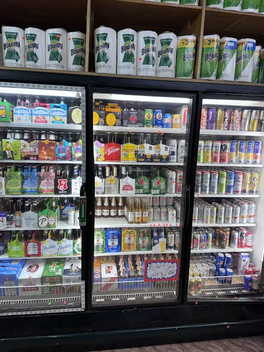 Urban Market Deli Picture 1