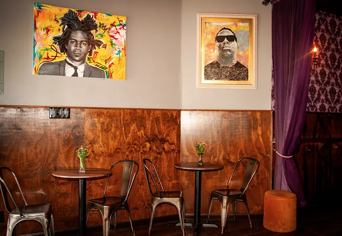 Drink Lounge & Café Picture 4