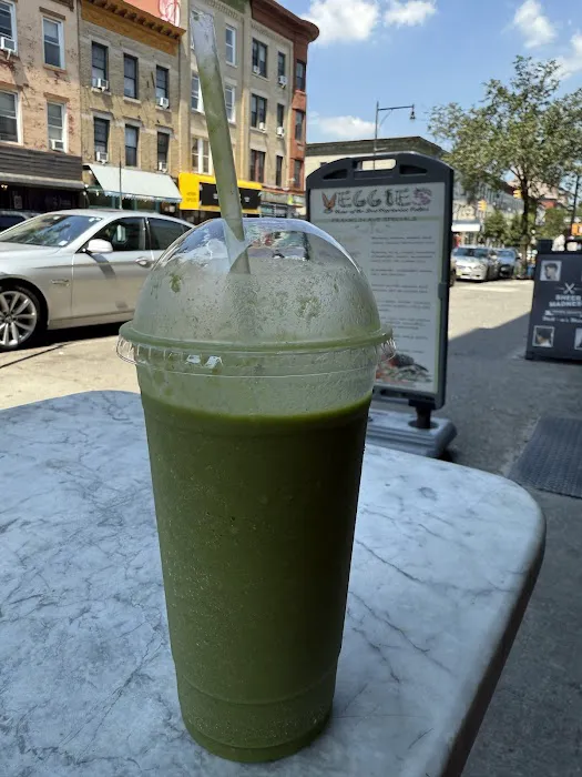 Veggies Natural Juice Bar Picture 7