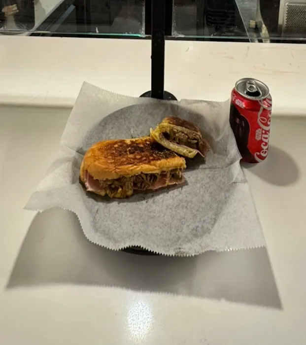 El Punto Cubano Picture 9
