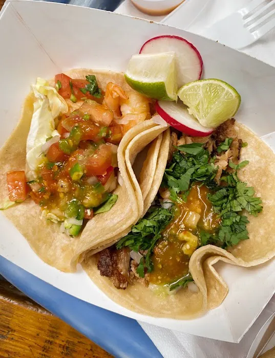 Fast and Fresh Burrito Deli Picture 4