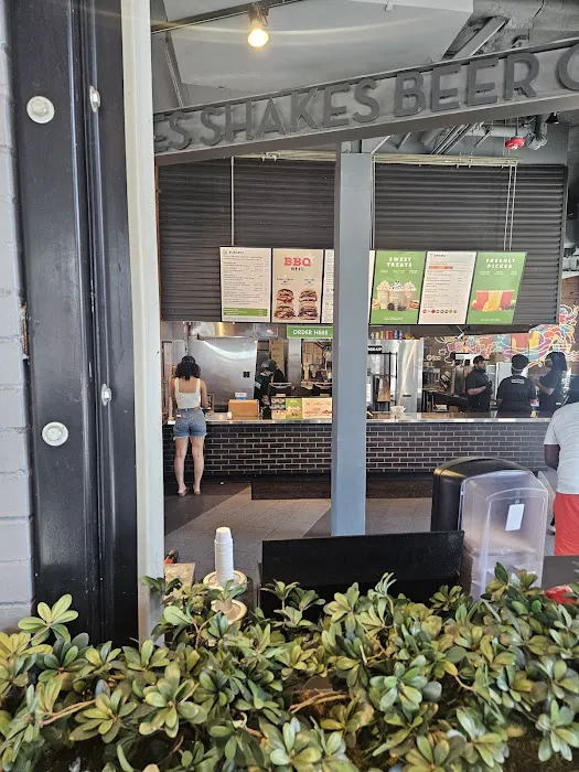 Shake Shack Downtown Brooklyn Picture 3