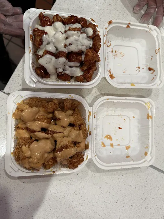 375º Chicken 'n Fries Picture 5