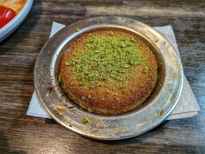 Istanbul Mediterranean Grill Picture 8