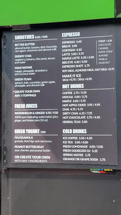 WilloB's Cafe Picture 5