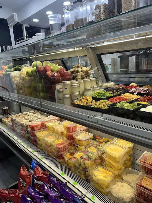 Chapel Deli & Market Picture 4