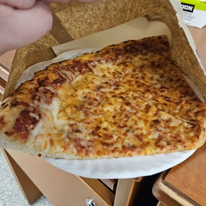 Jay St. Fresh 99¢ Pizza Picture 7