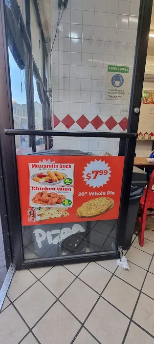 Jay St. Fresh 99¢ Pizza Picture 9