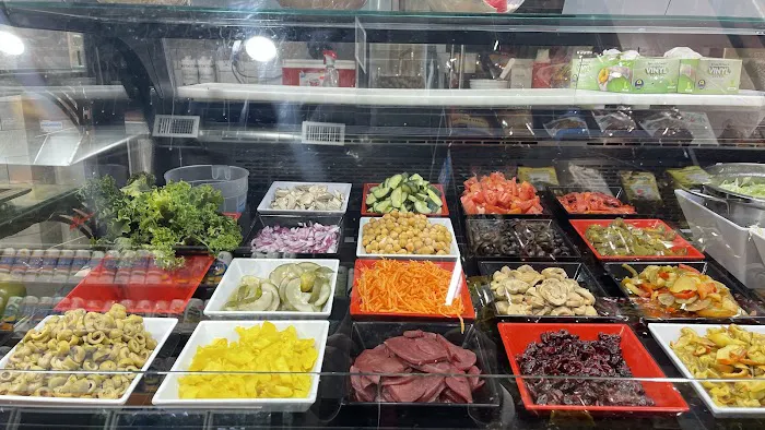 408 NY Deli Picture 4