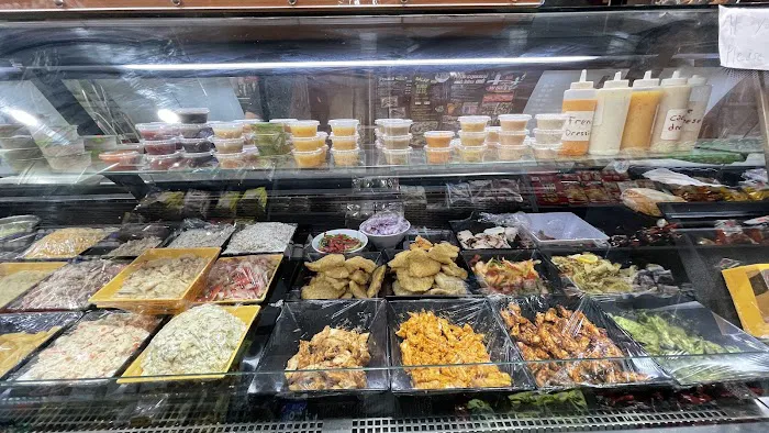 408 NY Deli Picture 9