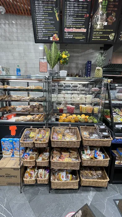 408 NY Deli Picture 6