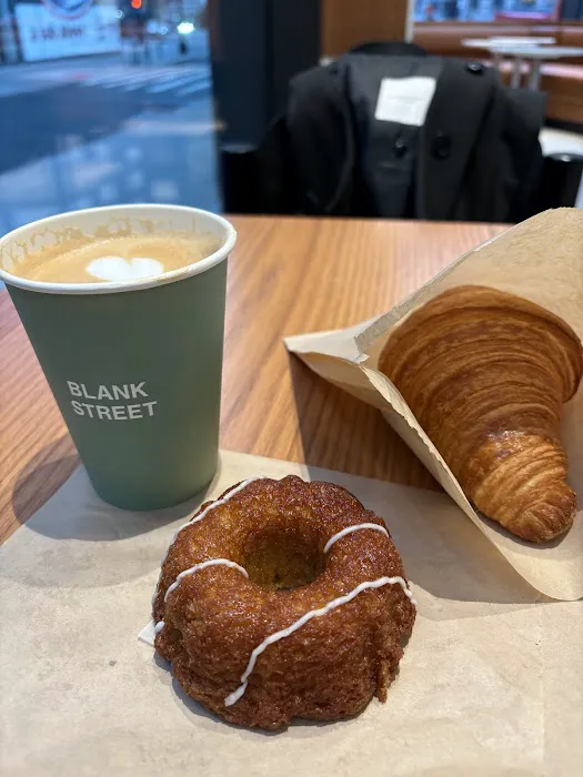 Blank Street Coffee Picture 3
