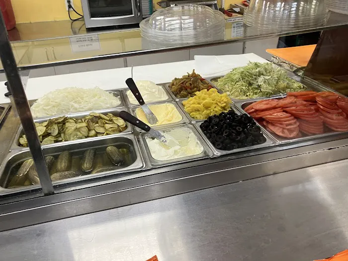 Sam's Pearl Street Deli Picture 7