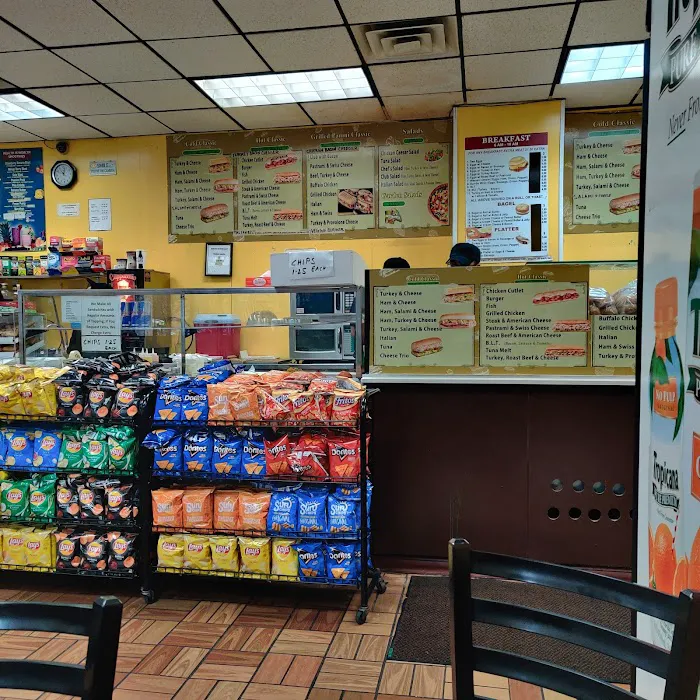 Sam's Pearl Street Deli Picture 10