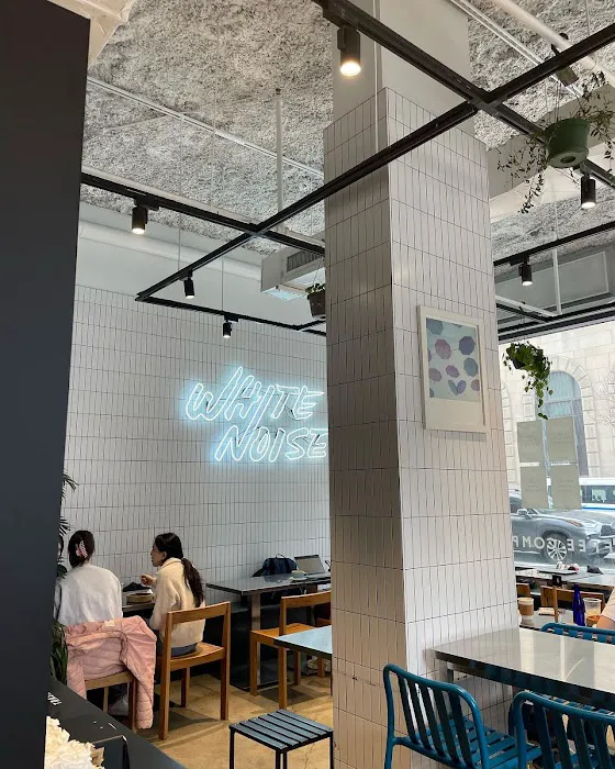 White Noise Coffee - Coffee Shop & Roastery Picture 8