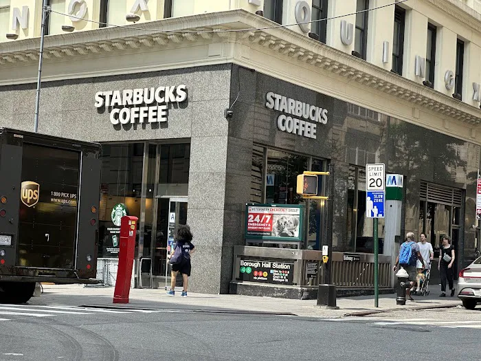 Starbucks Picture 9