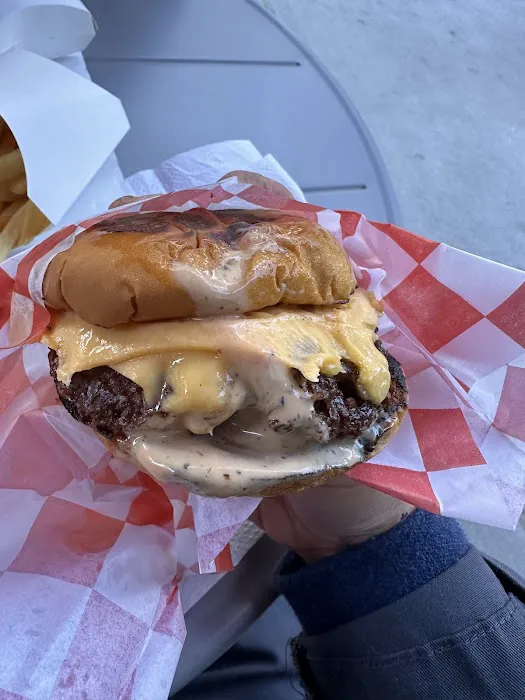 Tommy’s Bar & Burger Picture 8